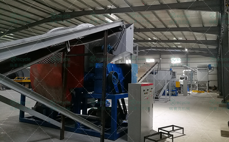 菲律賓廢舊輪胎處理設(shè)備線(xiàn)現(xiàn)場(chǎng)圖